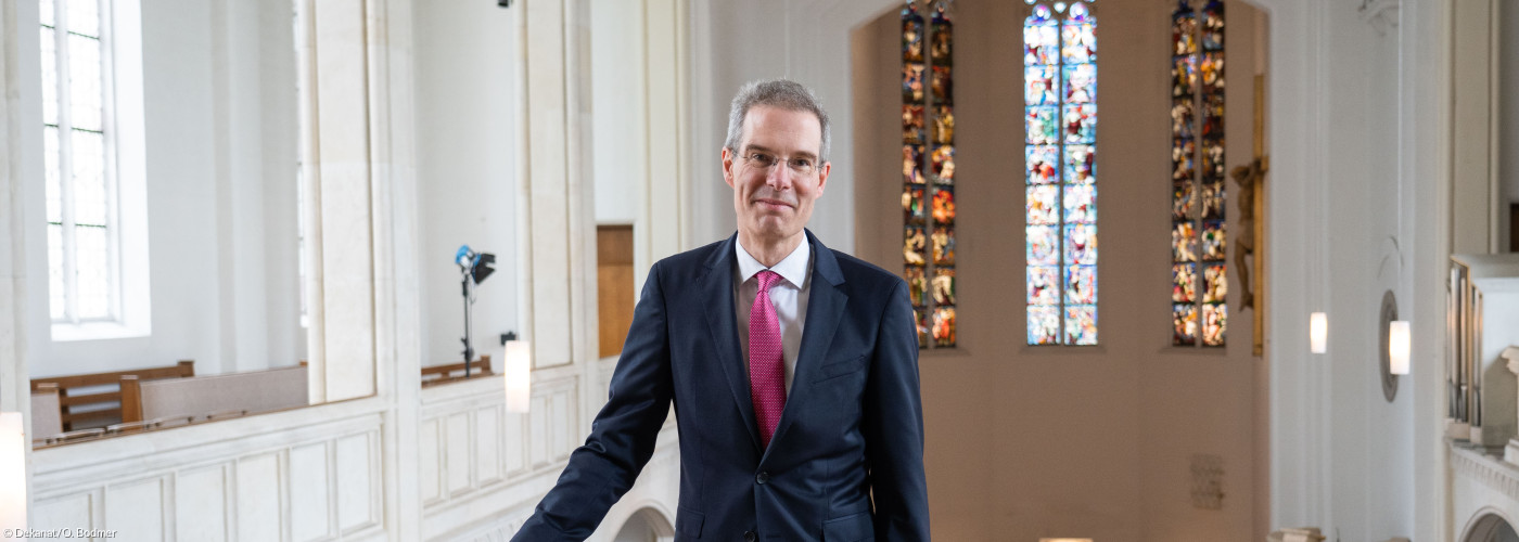 Stadtdekan Dr. Bernhard Liess