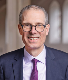 Stadtdekan Dr. Bernhard Liess